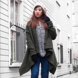 [LIKE 🆕] Blessed Are The Meek: Green Cardigan